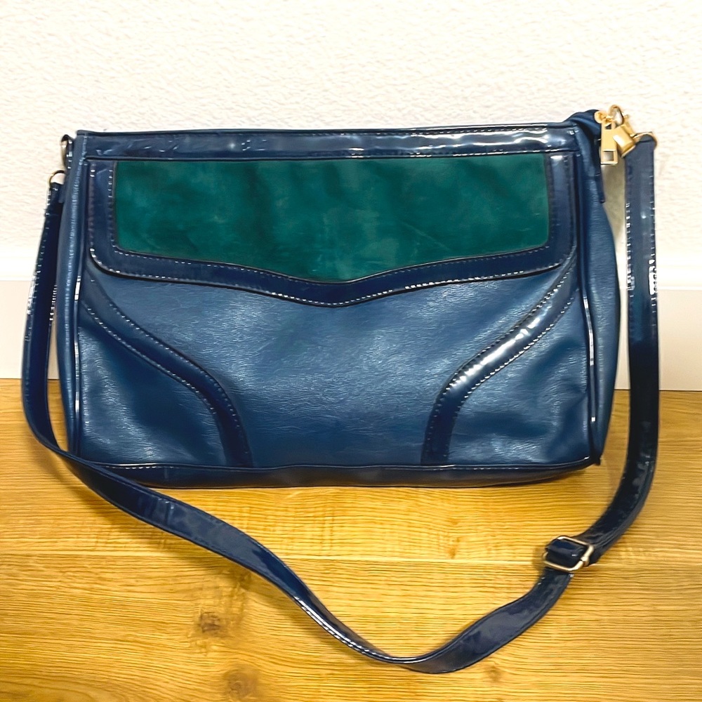 TURQUOISE MESSENGER BAG
